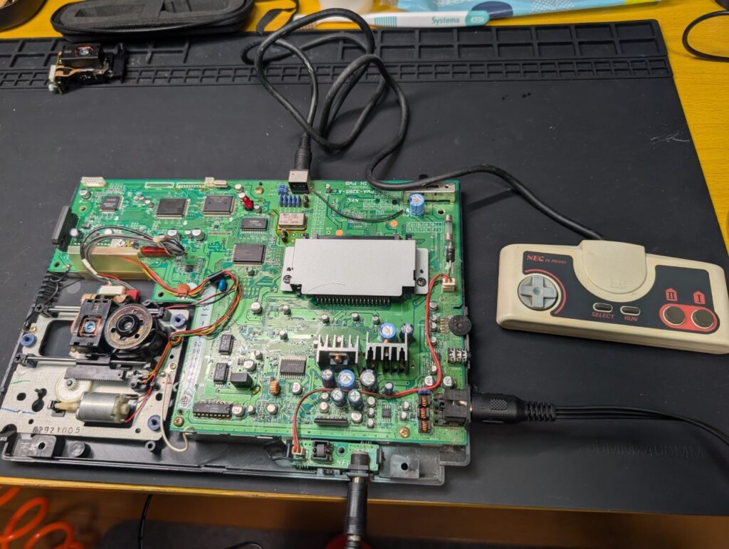 PCエンジンDUOの動作点検時の写真
