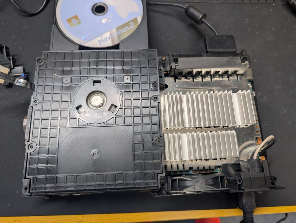 SCPH-30000の基板修理後の動作点検時の写真