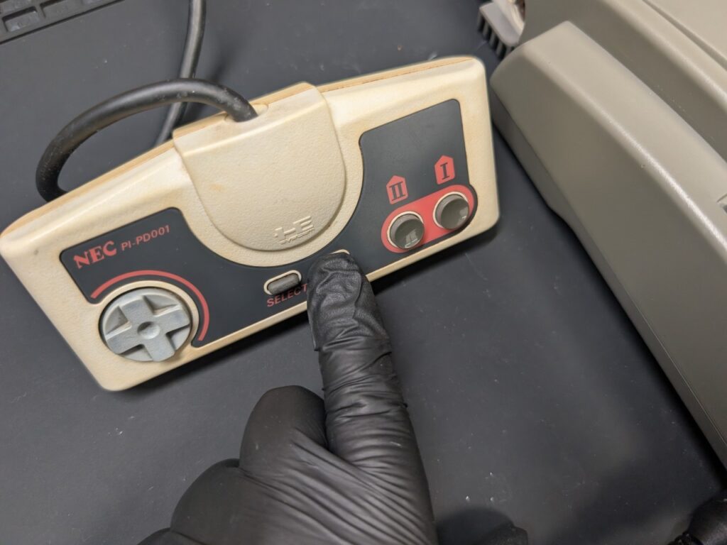 スーパーCD-ROM2の動作点検時の写真