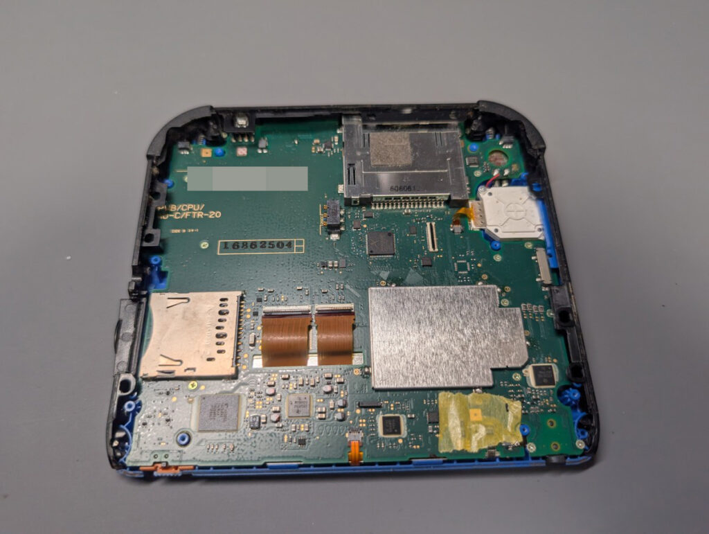 2DSの内部の写真