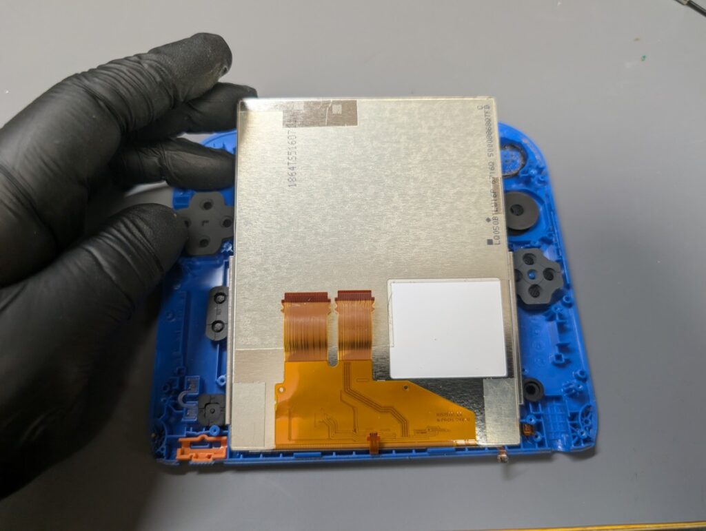 液晶を外している時の写真