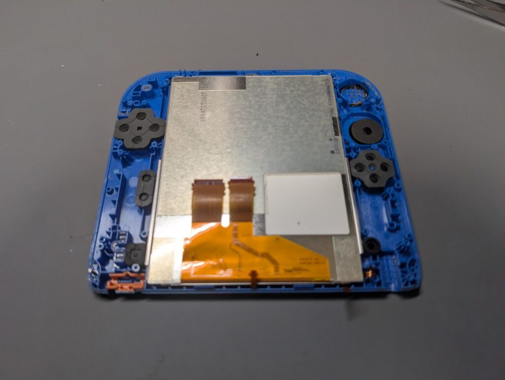 タッチパネル交換後の本体の写真