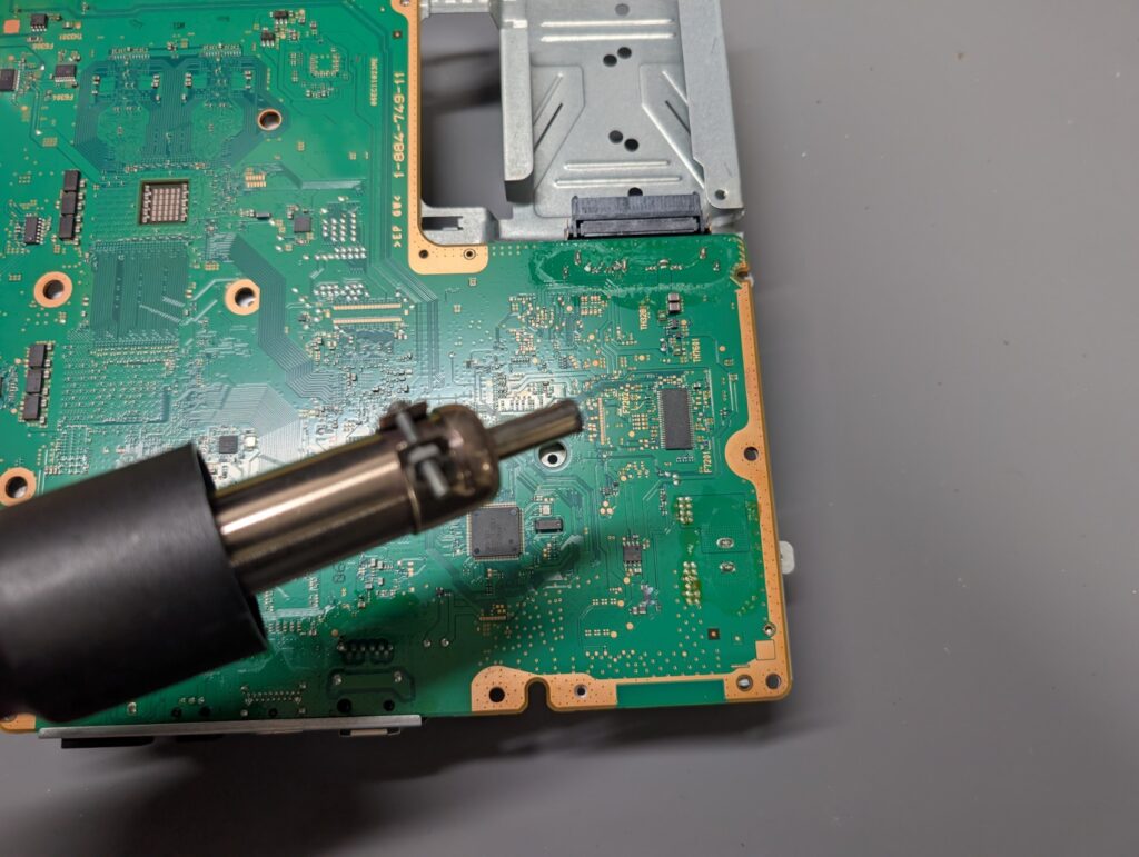 CECH-3000の基板修理時の写真