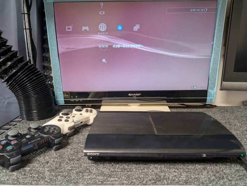 アップデートに失敗するCECH-4000Bの修理後の動作確認時の写真