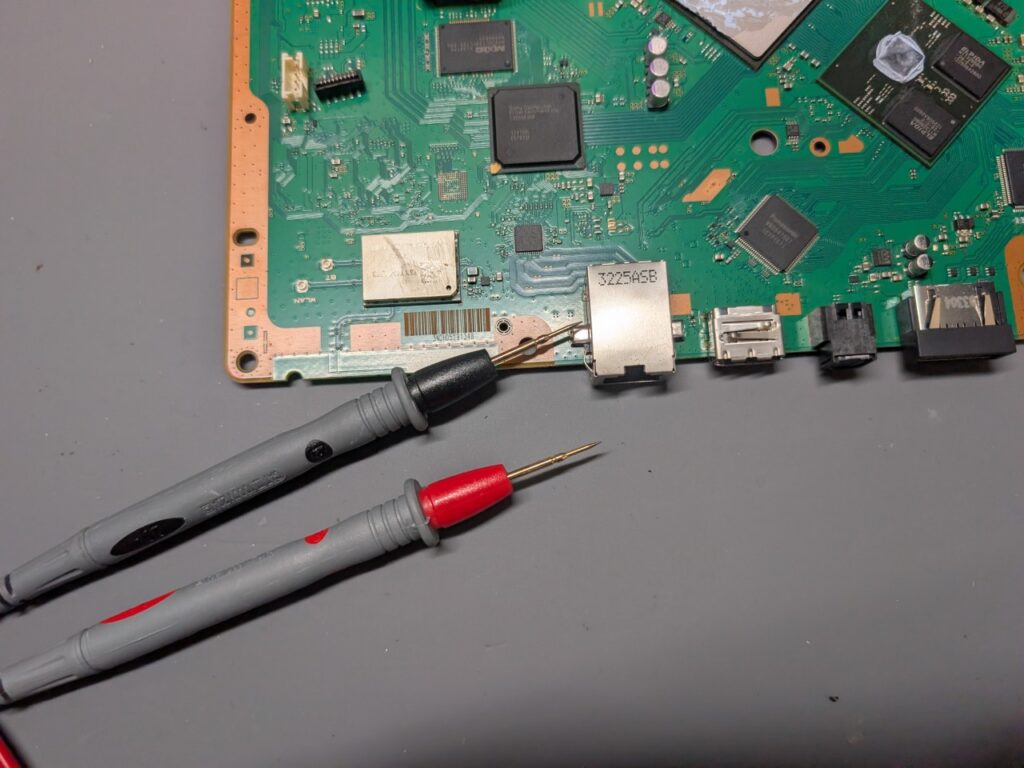 CECH-4000Bの基板点検時の写真