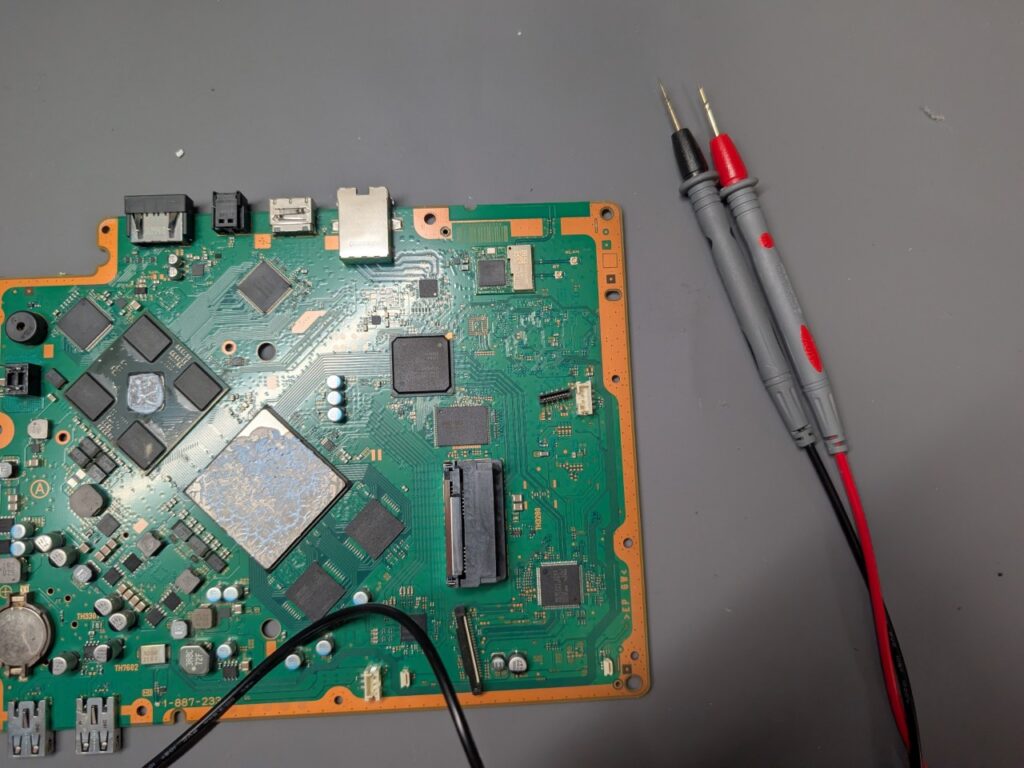 CECH-4000Cの基板点検時の写真