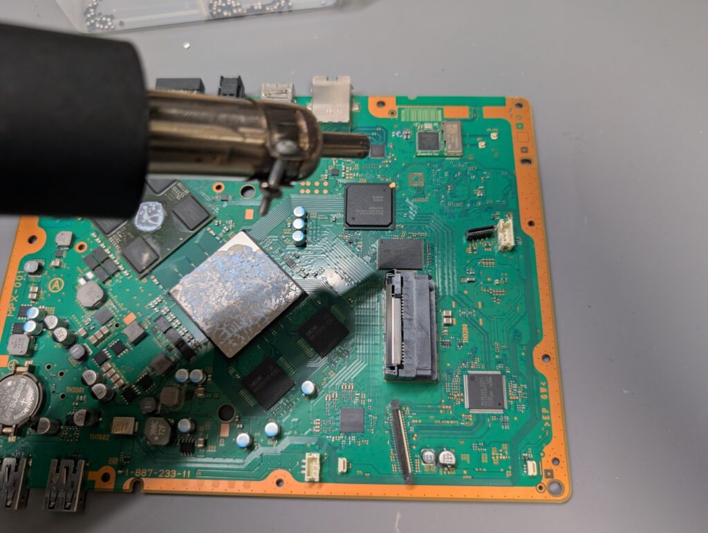 CECH-4000Cのアップデートエラー修理時の写真