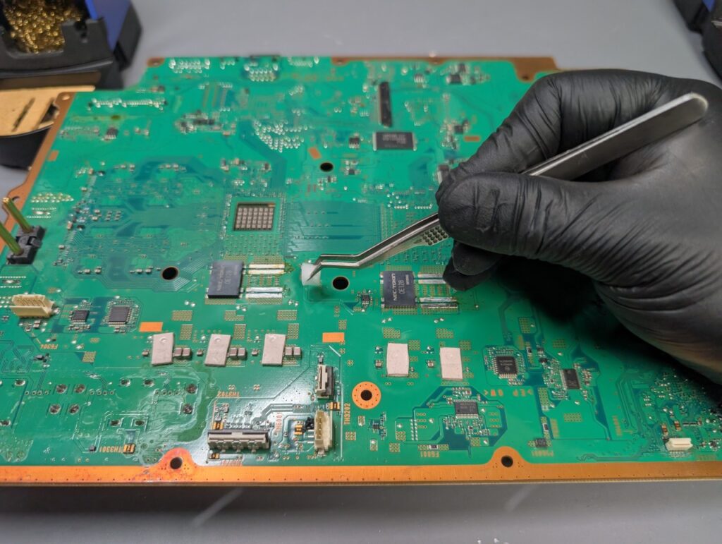 CECHA00のプロードライザ取り外し時の写真