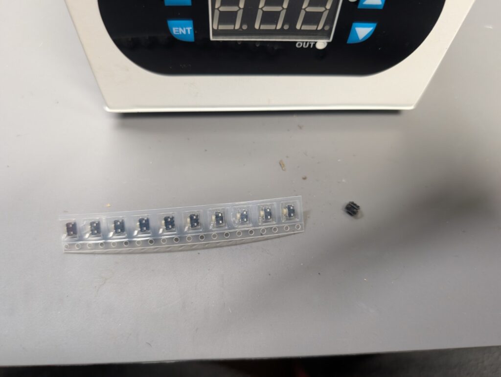 DSiのL/Rボタン写真