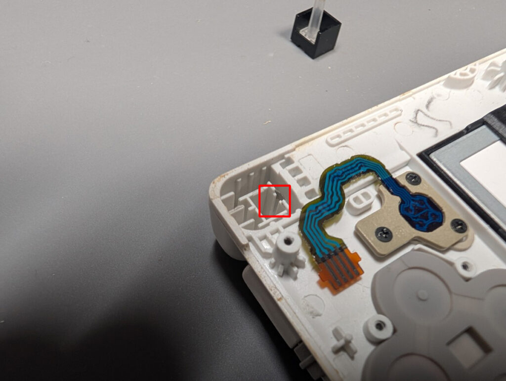 NEW3DSLLの上下分離時の写真