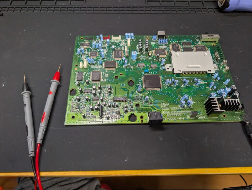 PCエンジンDUO-Rの基板点検時の写真