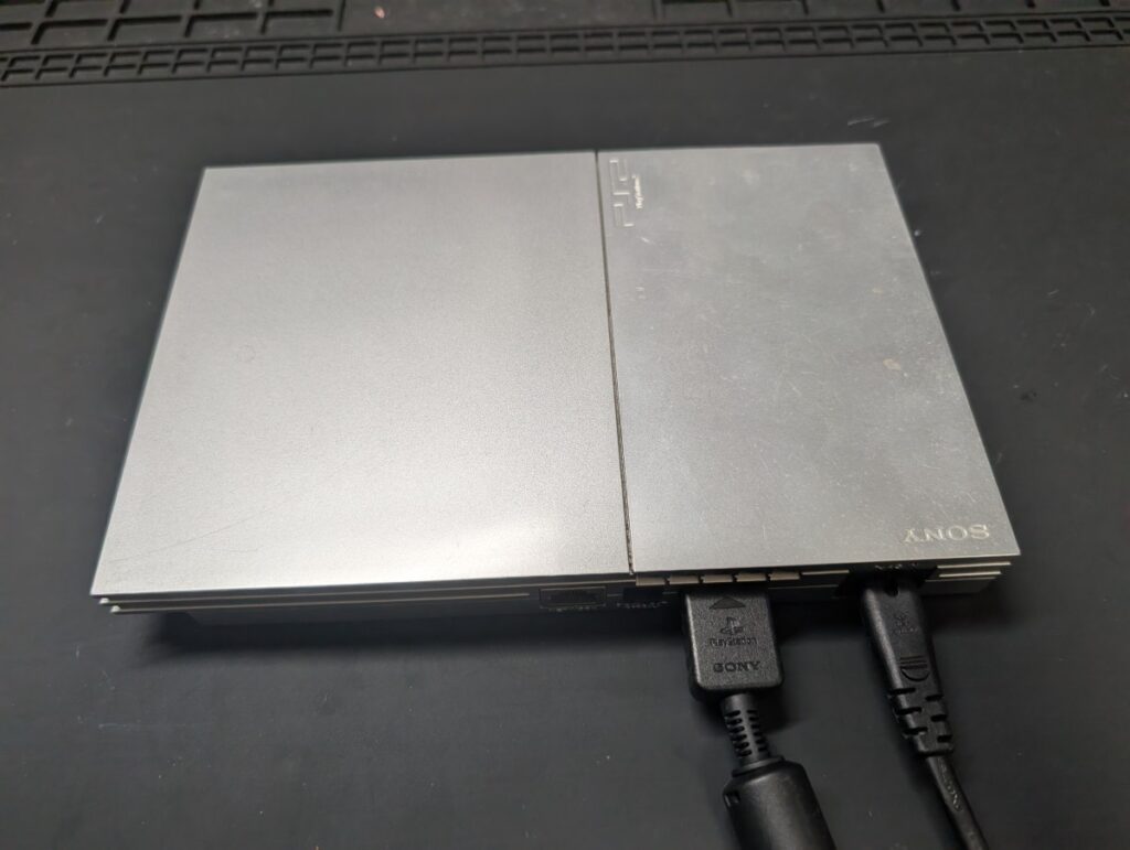 SCPH-90000本体の写真