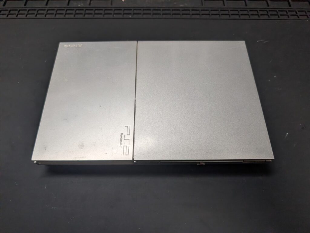 ディスクの読み込みができないSCPH-90000の写真