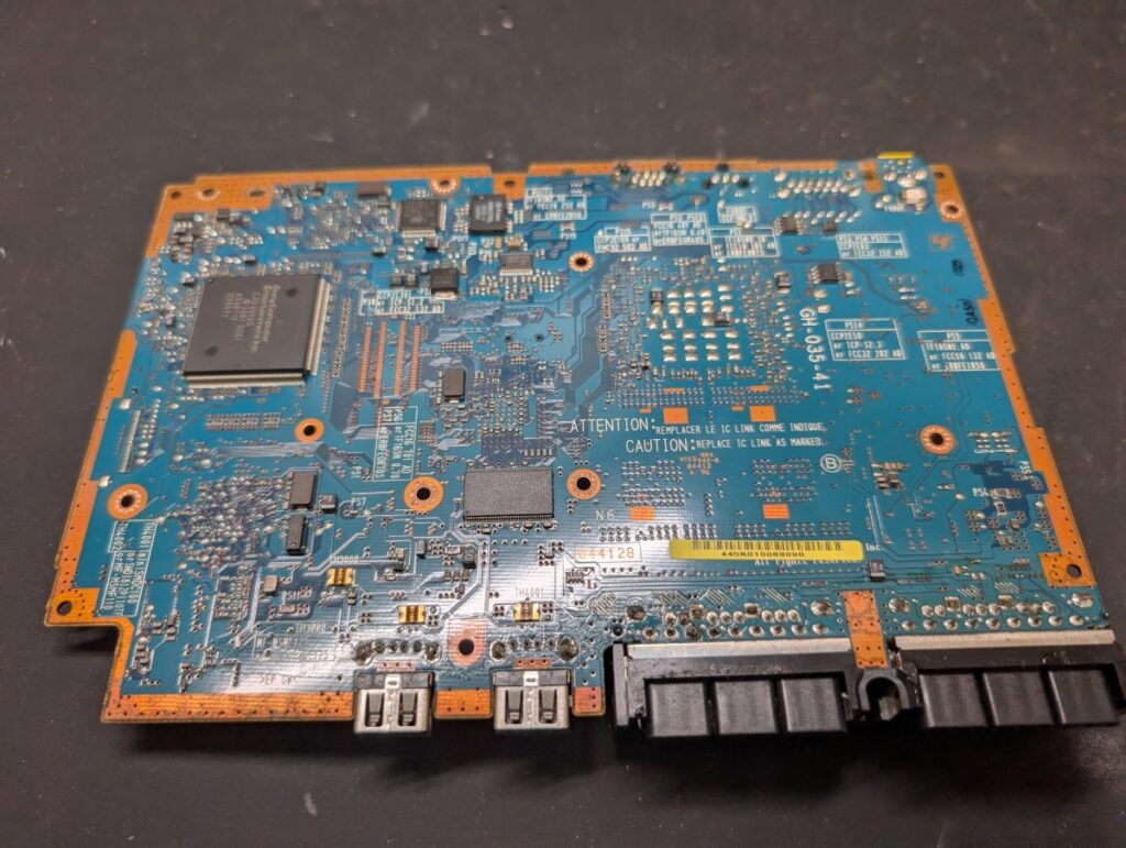 SCPH-70000の基板修理時の写真