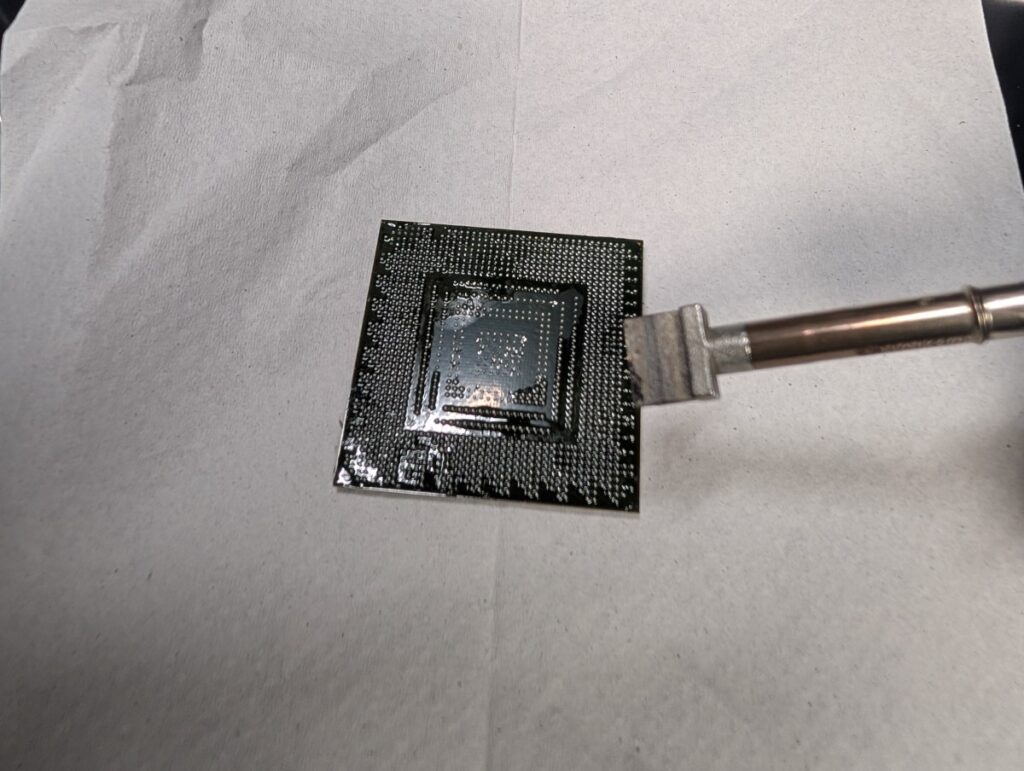 CECHA00のRSXに残ったハンダ除去時の写真