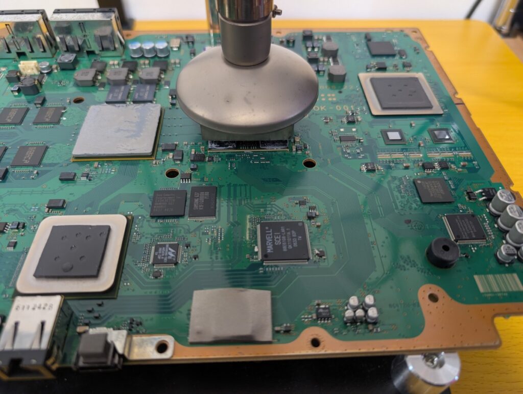 CECHA00のRSXハンダクラックの修理時の写真