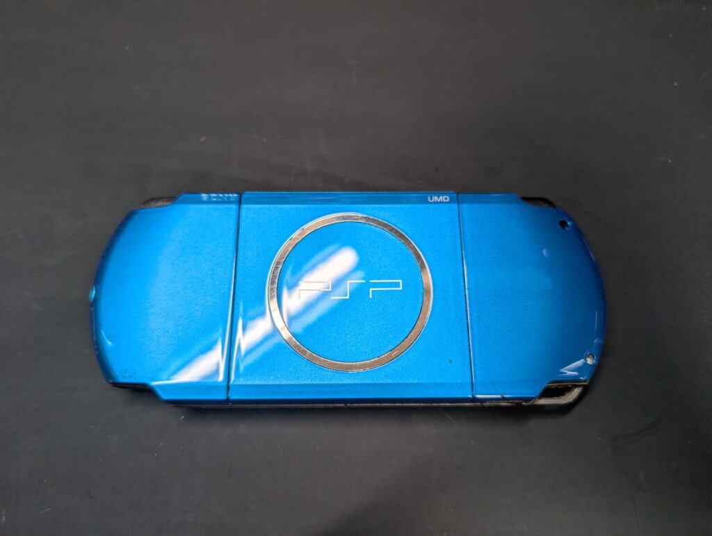 PSP-3000の裏側の写真