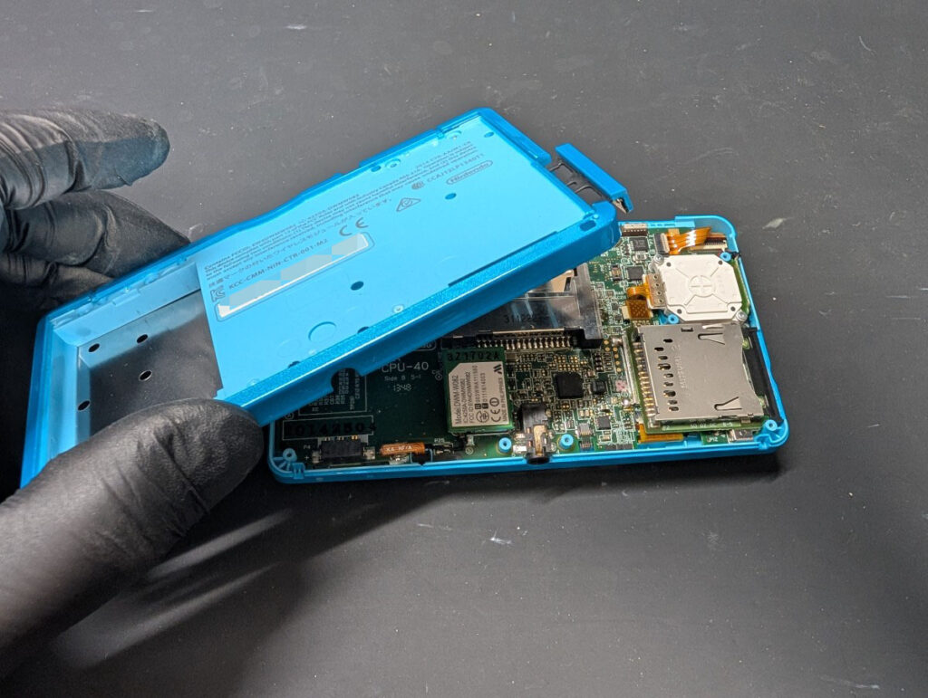3DSの組み立て時の写真