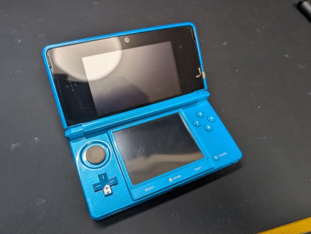 3DSの修理後の完成写真