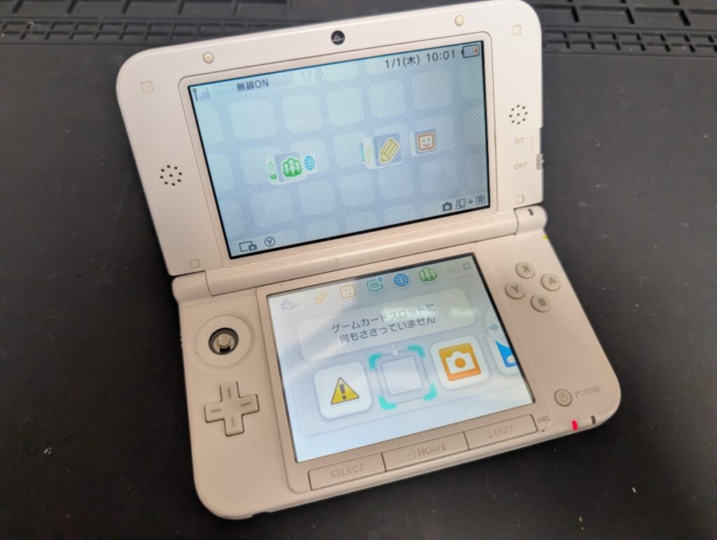 3DSLL本体の写真