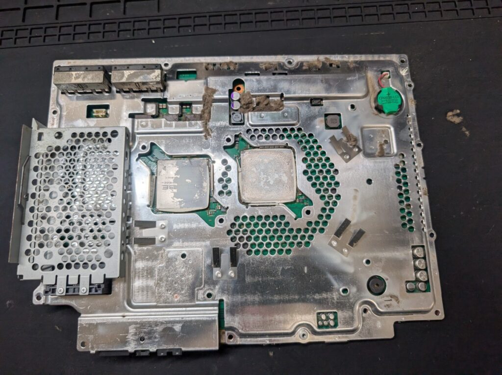 CECHA00の冷却ファンを取った後の写真