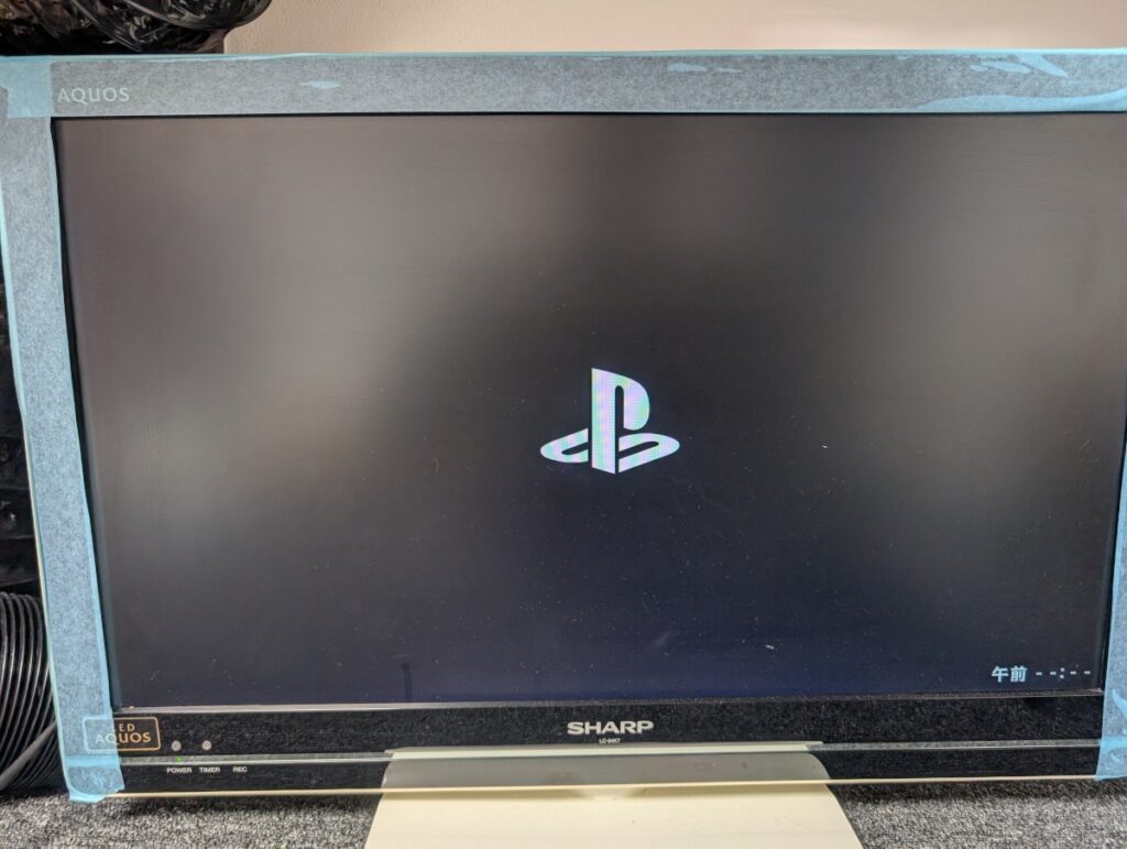 テレビ画面の写真
PS4本体の映像が出ている
