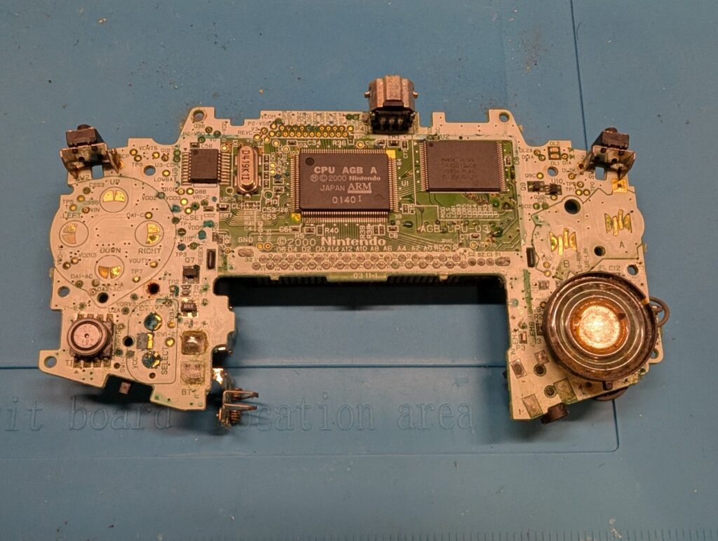 ゲームボーイアドバンス ボタン不良(AB・十字キー・スタート/セレクト)の修理時の写真