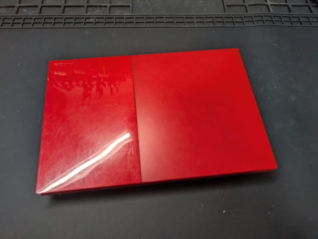 SCPH-90000本体の写真
分解前