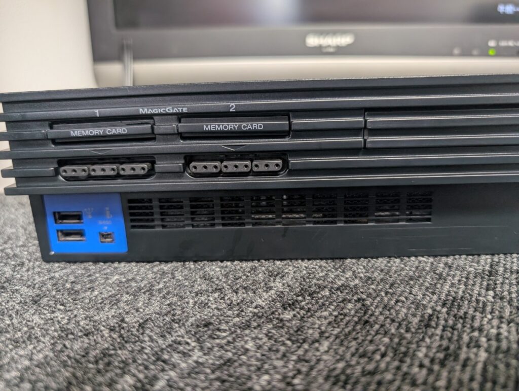 SCPH-18000の清掃後の比較写真