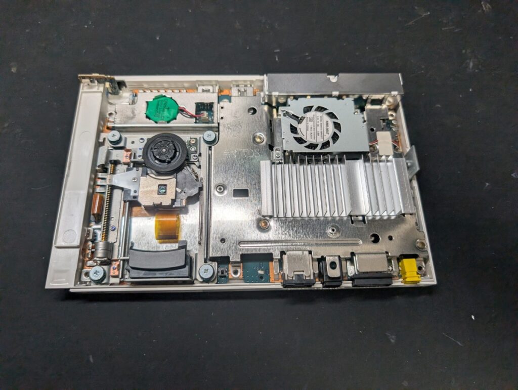 SCPH-70000の内部の写真