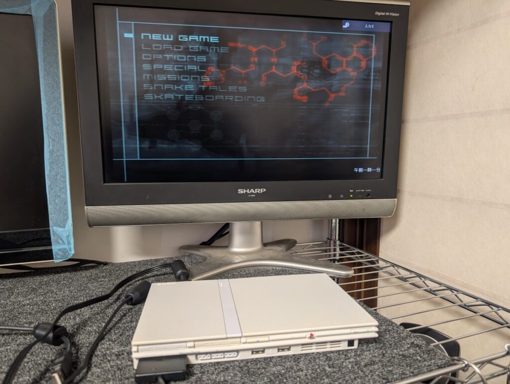 SCPH-77000のピックアップレンズ交換後の動作確認時の様子
最終動作確認時の様子