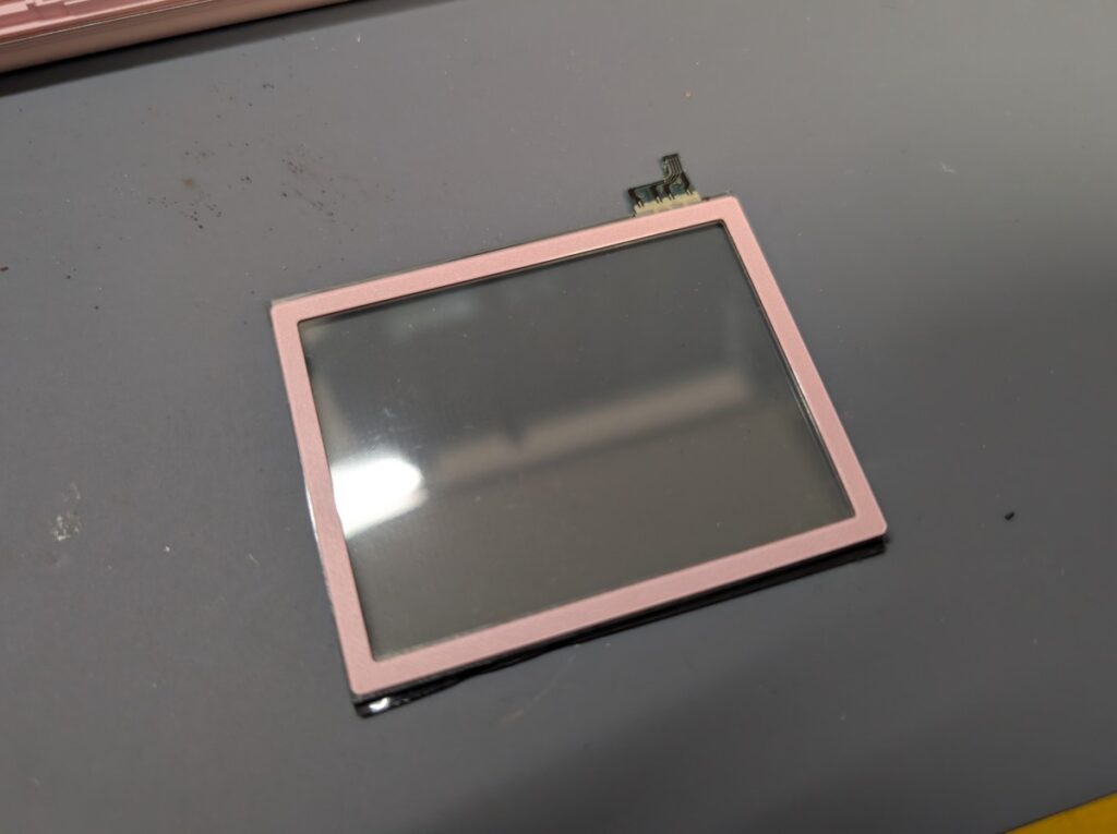 DSLiteのタッチパネル交換手順の画像