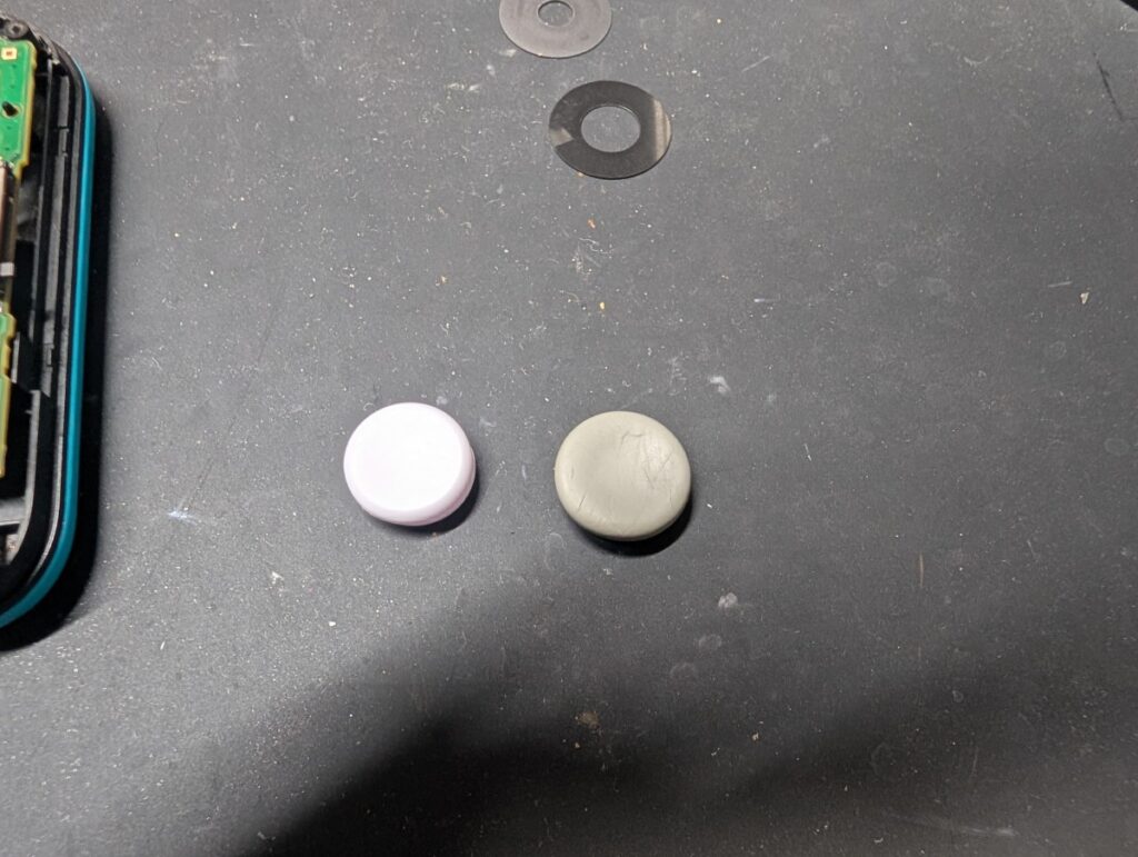 スライドパッドの新旧比較写真