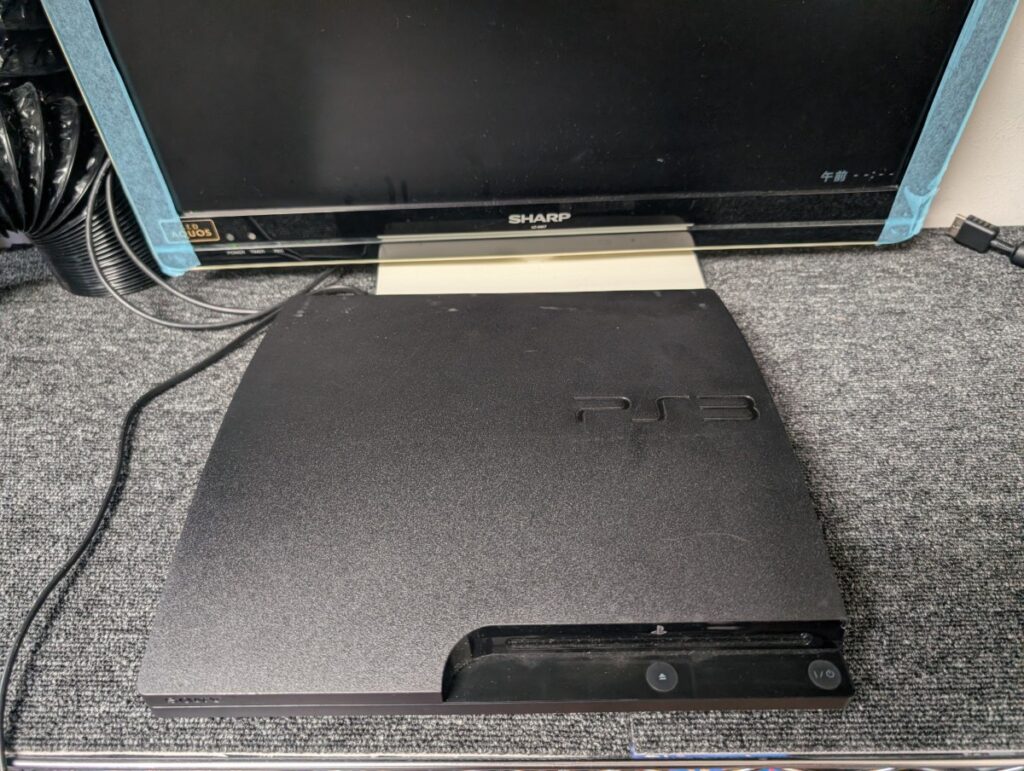 スタンバイランプが点灯しないCECH-3000の写真