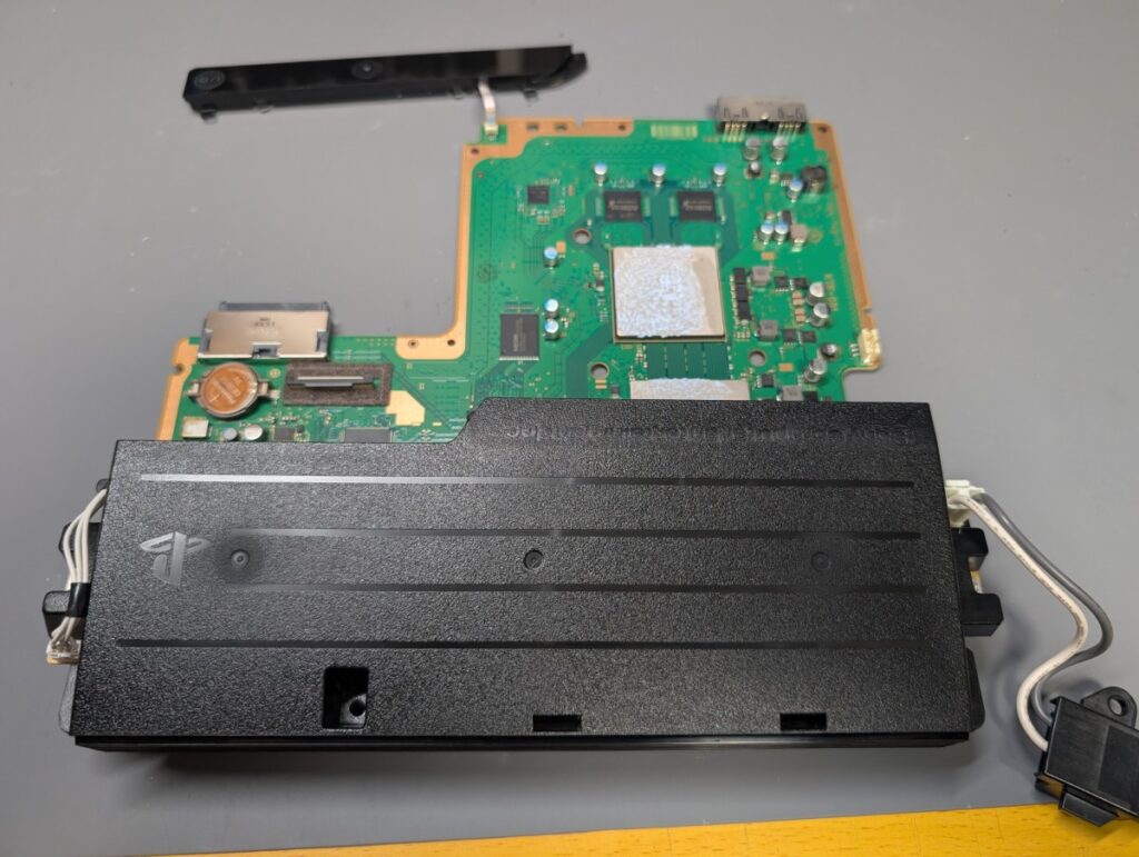 CECH-3000の動作確認時の写真