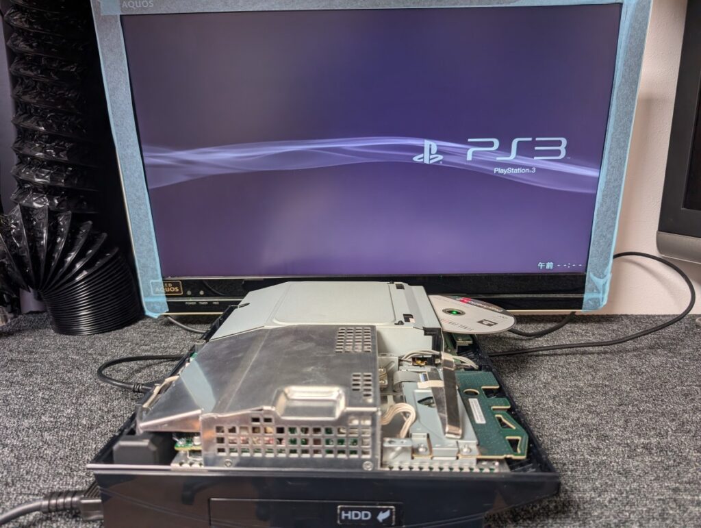 CECHA00のピックアップレンズ交換後の動作確認時の写真