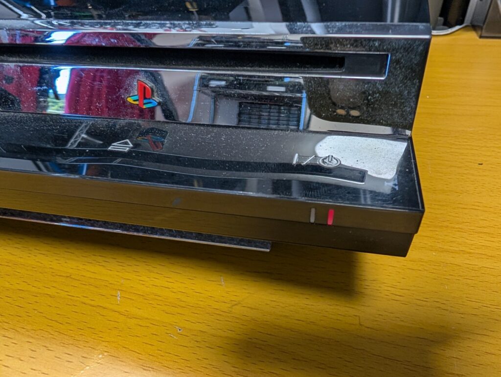初期型PS3の電源ランプの写真