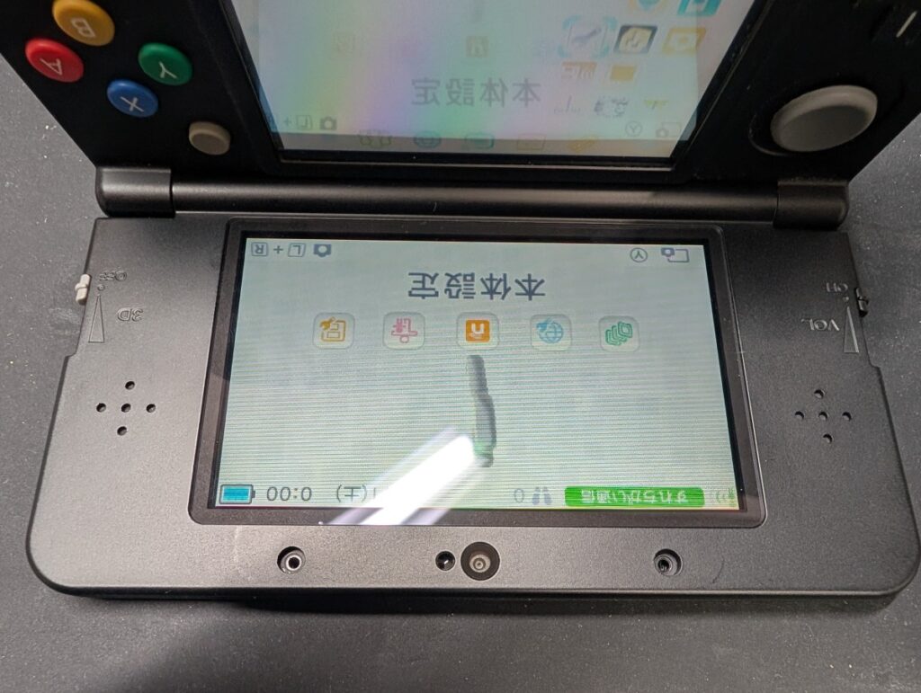 NEW3DSの液晶交換後の動作確認時の写真