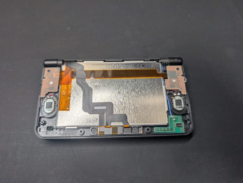 NEW3DSの分解時の写真