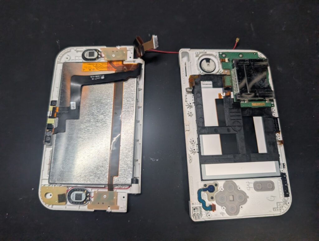 NEW3DSLLの上画面交換後の様子