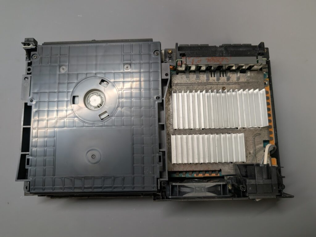 SCPH-50000の分解時の写真