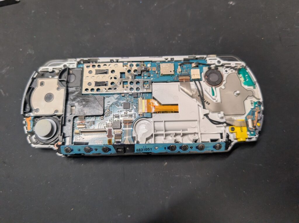 PSP-3000の内部の写真