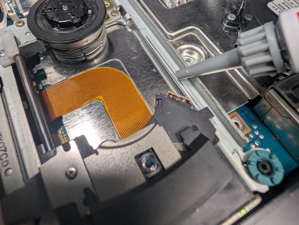 SCPH-90000のドライブメンテナンス時の写真