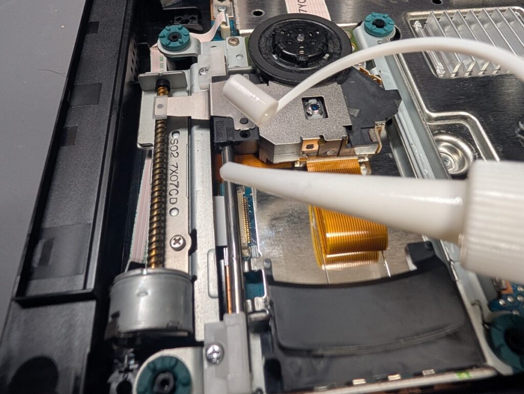 SCPH-90000のドライブメンテナンス時の写真